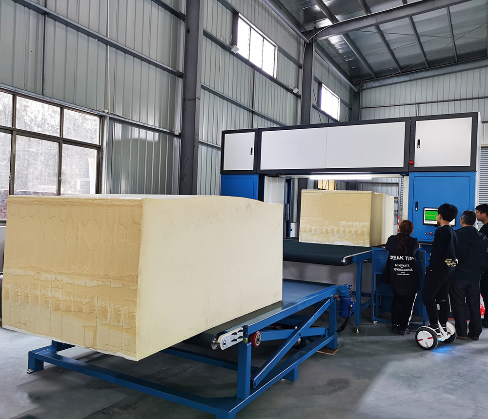 双环刀异形海绵数控切割机